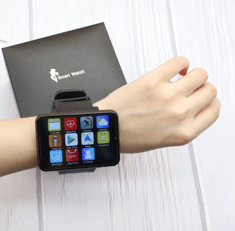 DM100 4G Smartwatch 2.86 Inch IPS Touch Screen 2880mAh Battery